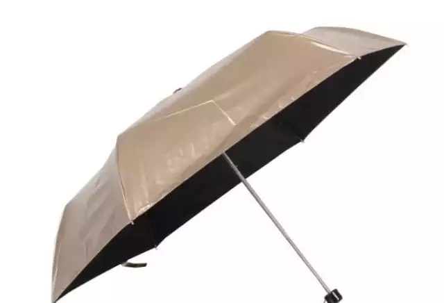 它们真的都能防紫外线吗？三代爆款遮阳伞解读，揭开伞布面料背后的秘密！